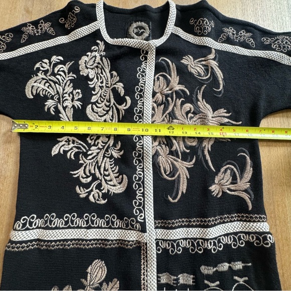 Johnny Was BIYA Mila Knit Midi Cardigan Embroidered Magnetic Snap Button Front - Picture 6 of 14